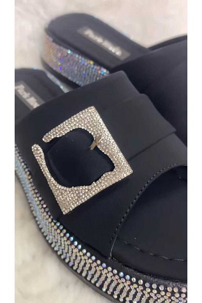 MİSS PARK MODA شبشب بإبزيم مزين بالأحجار