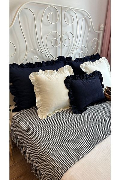 Decamor home Față de pernă de pat cu volante bleumarin 2 buc