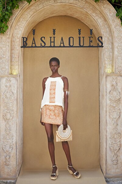 Bashaques Deniz Kabuğu Detaylı Hasır Clutch Çanta