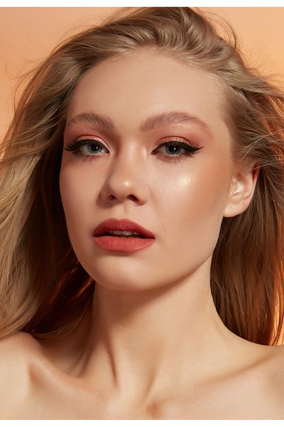 New Well Ultra Black 2 Pieces Eyeliner Pen