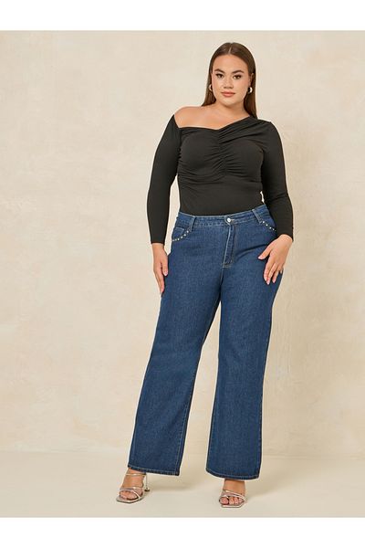 Styli Plus Studded Pocket Detail Straight Fit Jeans