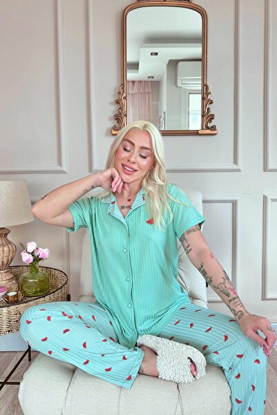 Pijamaevi Green Watermelon Patterned - Chain Buttoned Short Sleeve Women's Pajamas