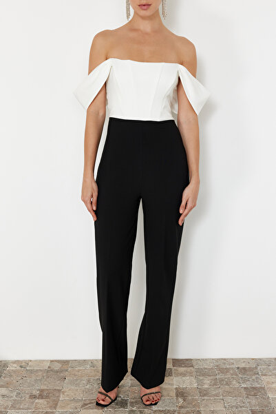Trendyol Collection Black-White Underwire Woven Jumpsuit TPRSS22TU0070