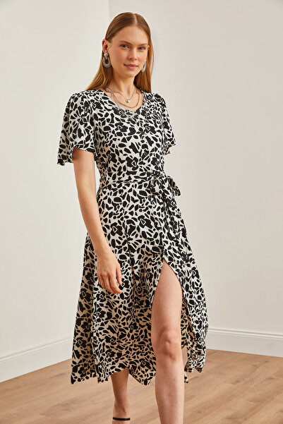 Olalook Černé pletené šaty s výstřihem do V – se vzorem a zapínáním na knoflíky ELB-19002048