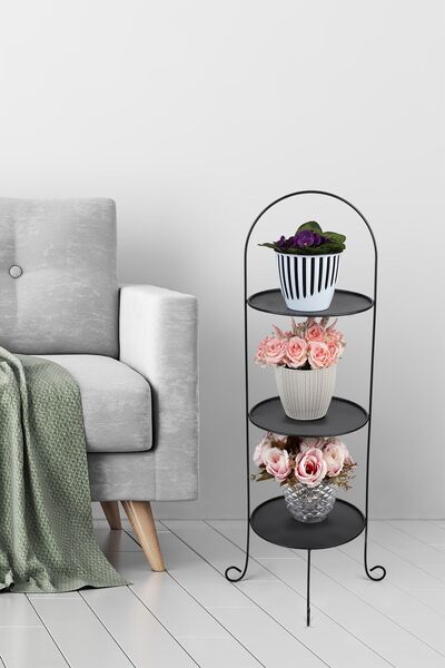 Begüsa Baysal Metal Saksılık Siyah