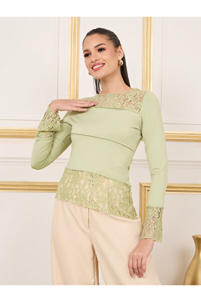 Styli Lace Insert Stitch Detail Knit Top