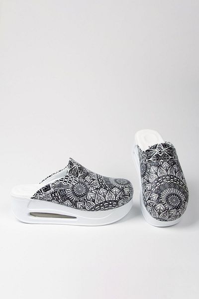 SABOTERLİK Γυναικείες παντόφλες νοσοκόμας Tribal Patterned Air Sole Wedge Heeled Orthopedic Hospital