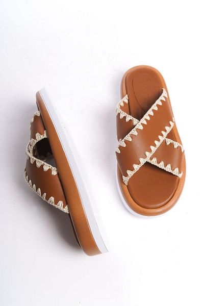 Shoesers Дамски плетени чехли с двойна лента със специален дизайн
