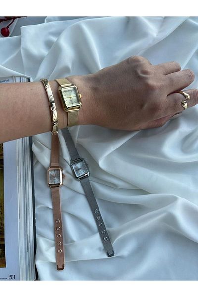 Ricardo Women's Gold Mesh Steel Cord Vintage Wristwatch