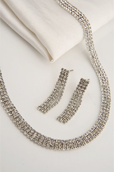EUROMODA 3 Sıralı Stras Taşlı Choker Tasma Kolye Ve Küpe Takı Seti