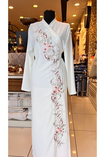 Antepiş Home Embroidery Detailed Prayer Dress