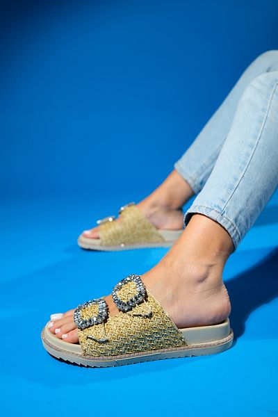 LuviShoes Γυναικείες παντόφλες DUNGEON Μπεζ Πέτρα Πόρπη Διπλή Ζώνη