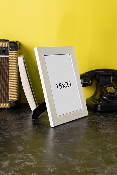 Araste 15x21 cm Adjustable Frame and Standing 30mm Photo and Picture Set
