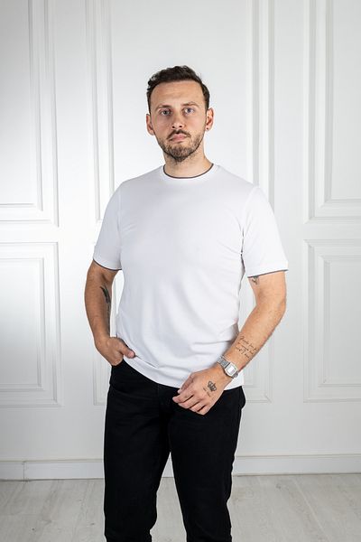 Sarar Tricou clasic alb de bază cu decolteu 0