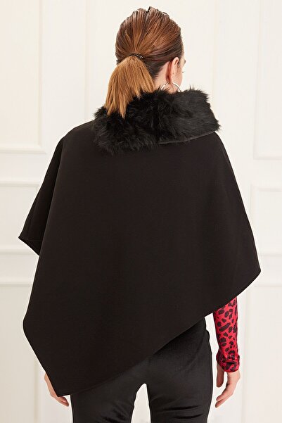 Pitti Woman's Black Fur Poncho 70541..