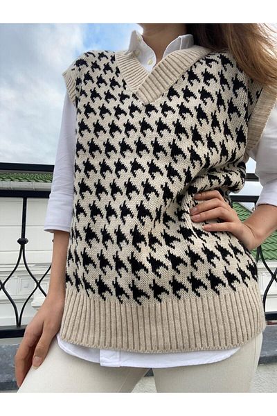 OUTFIT Women's Beige Houndstooth Patterned Steel Knit Sweater Vest