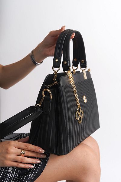 Redoxy Geantă de umăr model baghetă cu trei compartimente cu design special pentru femei, cu accesorii metalice