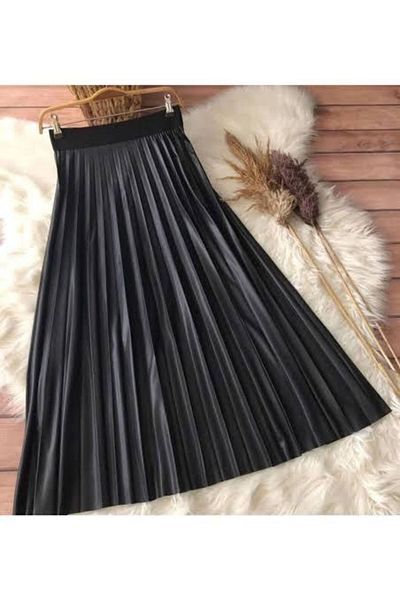 Lantliv Fusta de dama neagra plisata cu aspect piele