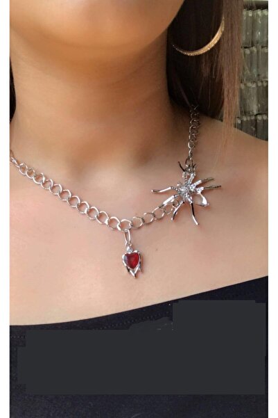 Herşey Nota Gotik Örümcek Kalp Kolye