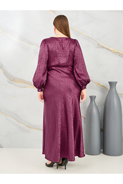 Styli Plus Jacquard Bishop Sleeves A-Line Maxi Dress