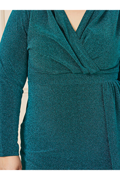 Styli Plus Shimmer V Neck Bodycon Midi Dress