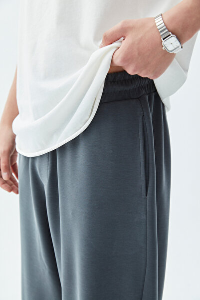 VAMOSCLO Oversize Modal Fabric Tracksuit with Label Detail Bottom-anthracite