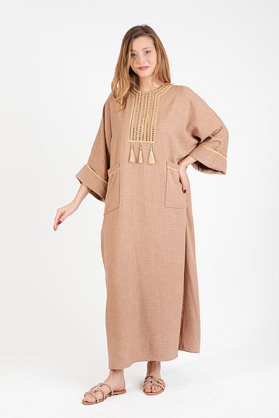 Hatun Atila Дълга рокля HatunAtila Oversize - с бродерия от камъни и пискюли, джоб - 5075