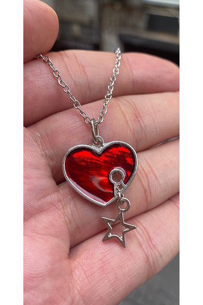 Köstebek Star Patterned Red Heart Dangle Necklace