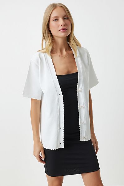 Happiness İstanbul Weißer stylischer Strick-Cardigan - mit Knöpfen, Saisonal, OW00043