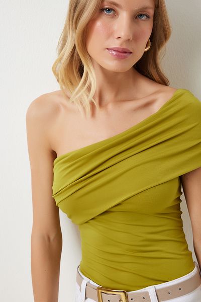 Happiness İstanbul Γυναικεία πλεκτή μπλούζα Oil Green One-Shoulder Gathered - DZ00112