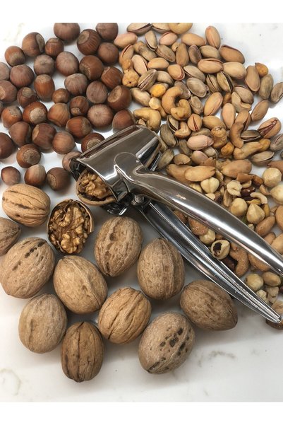 Makkam Home Luxury Walnut Cracker, Sturdy Stainless Steel Chrome Color Metal Walnut And Hazelnut Cracker
