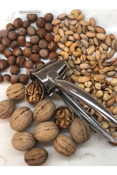 Makkam Home Luxury Walnut Cracker, Sturdy Stainless Steel Chrome Color Metal Walnut And Hazelnut Cracker