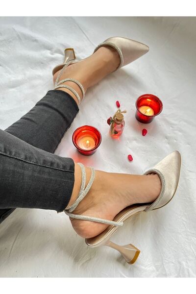 Gamze Shoes Tělová saténová kravata ke kotníkům