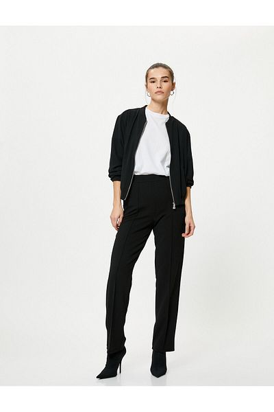 Koton Stoffhose mit geradem Bein und normaler Taille