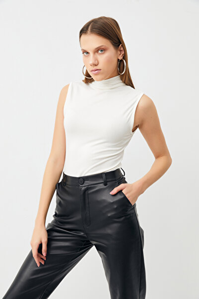 Bipantolon Claret Red, White and Black 4-Piece Sleeveless Women's Bodysuit Set