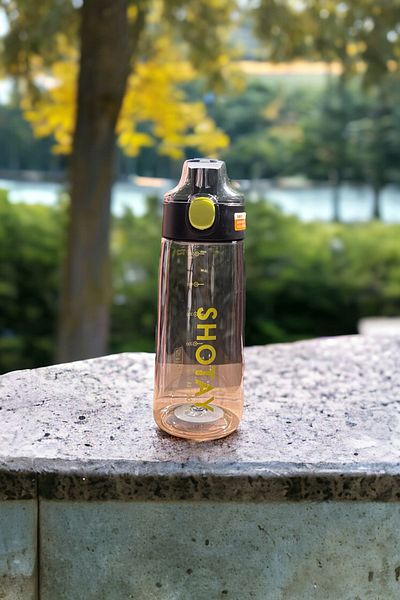 YDGR Αθλητικό μπουκάλι νερού 600 ml - με Shaker και λουράκι δακτύλων, πρακτική μεταφορά - st-7212