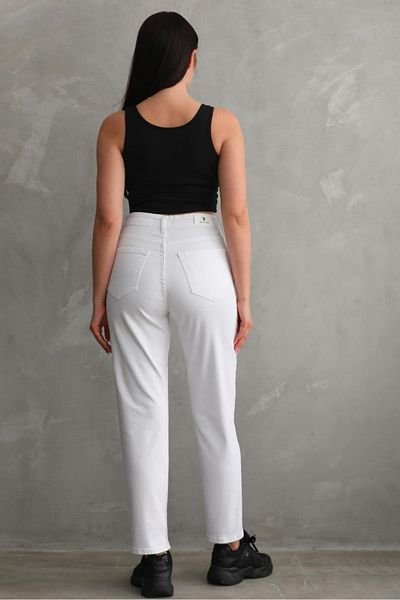 Rich Star Basic White Mom Jeans Design
