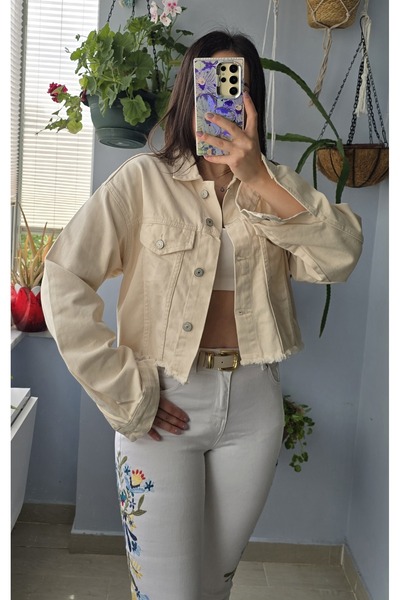 Ece Kahraman Gabardin Kısa Ceket