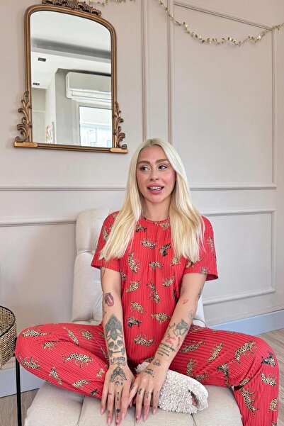 Pijamaevi Σετ γυναικεία πλεκτή πιτζάμα σε χρώμα τούβλο λεοπάρ - κοντομάνικο