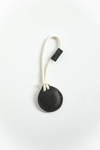 minimal X design Airtag Deri Kılıfı V2 Siyah - Anahtarlık Askı - Gerçek Deri El Yapımı - Minimalist Tasarım