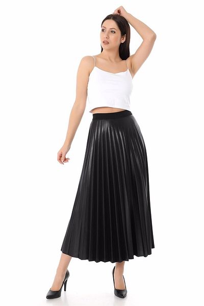Lantliv Fusta de dama neagra plisata cu aspect piele
