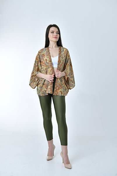 Gezginimport Kimono Ipek Zarif Rahat Kesim Kısa Crop (SILK ELEGANT RELAXED FIT SHORT CROP KIMONO)