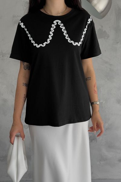 FEMELLE Tricou de damă din bumbac cu detaliu cu piatră - aspect guler