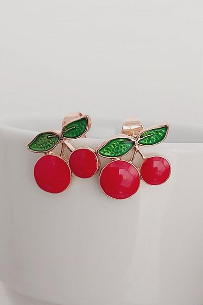 AKIN AKSESUAR HEDİYELİK Small Size Enameled Cherry Figured Earrings