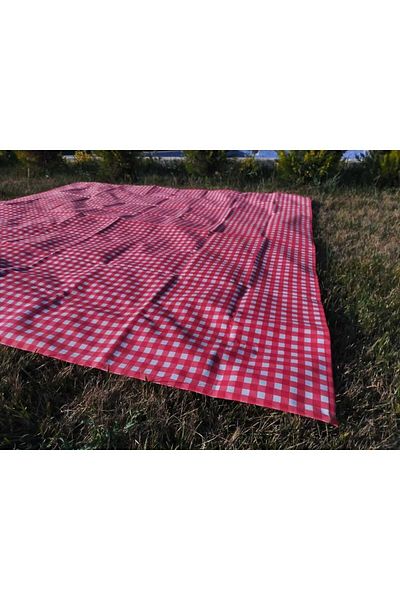 Angels' Collection Red Gingham Care Free Cover Single - With Liquid Repellent Feature - 170*170 For Picnic Set