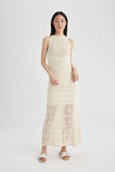 DeFacto Maxi-Strickkleid mit Neckholder – gehäkelt, ärmellos C1391ax24sm