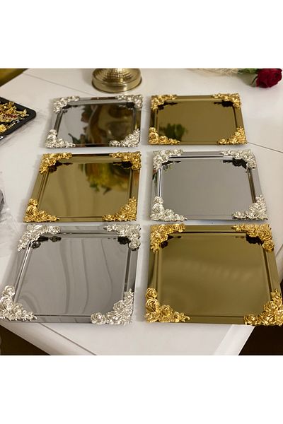 Mineli-Aşk Gold and Silver Color Square 6 Pieces Presentation Table with Four Corner Accessories