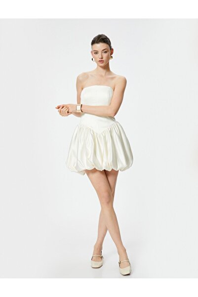 Koton Mini-Ballonkleid aus trägerlosem Satin, schmale Passform