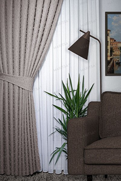 MARİTSA Завеса от серията Linen, цвят Milky Coffee, фон - с шарка от помпони,...