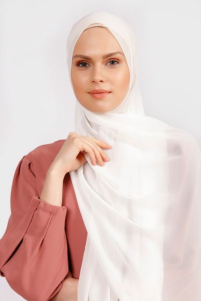 Differenza أوف وايت كريب شال شيفون